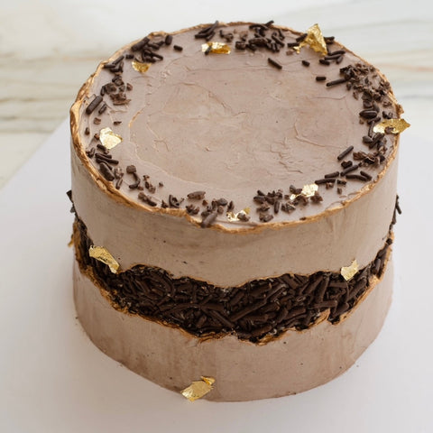 Chocolate Faultline Cake (farklı kişi seçenekleriyle)